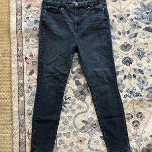 Good American Good Legs Jeans